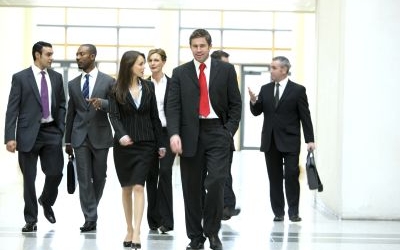 http://www.failteireland.ie/FailteIreland/media/WebsiteStructure/Images/400x250_main_content_image/Business/business_group_walking_towards_camera_400x250.jpg?width=400&height=250&ext=.jpg