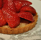 Almond tart with strawberries and cream