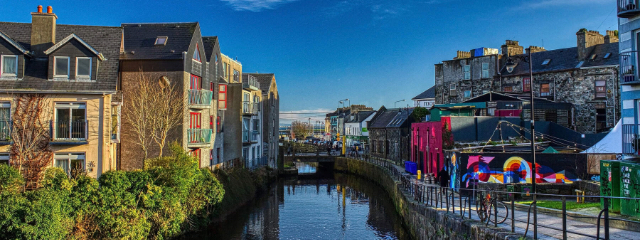 Eglinton-Canal,-Galway-City